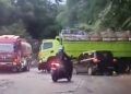 Truk Tronton Melintang di Sitinjau Lauik, Jalur Padang–Solok Lumpuh Sebagian
