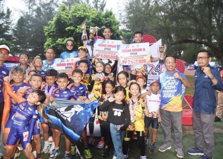 Kejurnas Sepatu Roda Pariaman Open 2026 berlangsung sukses dengan diikuti 756 atlet dari 42 klub berbagai daerah di Indonesia.