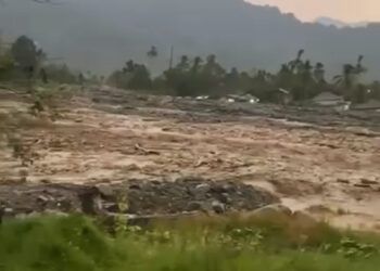 Video: Detik-Detik Longsor Susulan Terjang Permukiman Warga di Agam