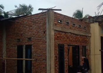 Angin Kencang Rusak 6 Rumah dan Atap Toilet Masjid di Pasaman, Satu Warga Mengungsi
