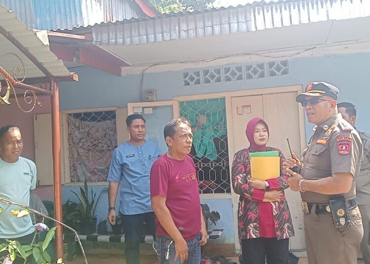 Satpol PP Agam merazia dua kos-kosan di Nagari Lubuk Basung, Kecamatan Lubuk Basung, Agam, Sumatera Barat (Sumbar) pada Jumat (17/7/2026) siang. Foto: Satpol PP Agam