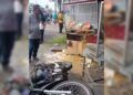 Pikap Muatan Ikan Tabrak Warung Lontong dan Motor di Padang Pariaman