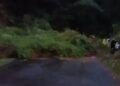 Video: Longsor Putus Akses Jalan Tapauah–Talu di Pasaman Barat