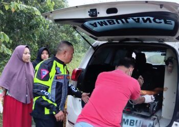 Motor Tabrak Pembatas Jalan di Dharmasraya, Pengendara Tewas di Tempat