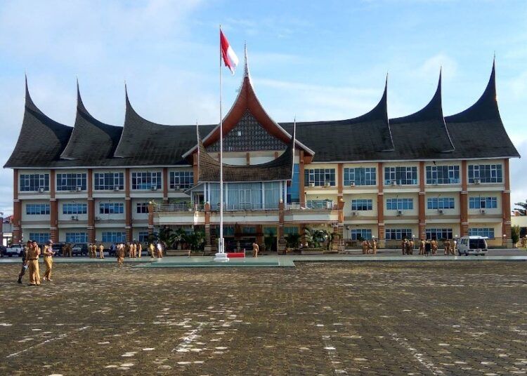 Kantor Bupati Pasaman Barat.