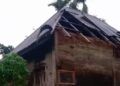 Angin Puting Beliung Terjang Agam, Atap Rumah Beterbangan