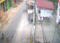 Video: Detik-detik 2 Motor Kecelakaan di Solok, Satu Terhempas ke Tepi Jalan