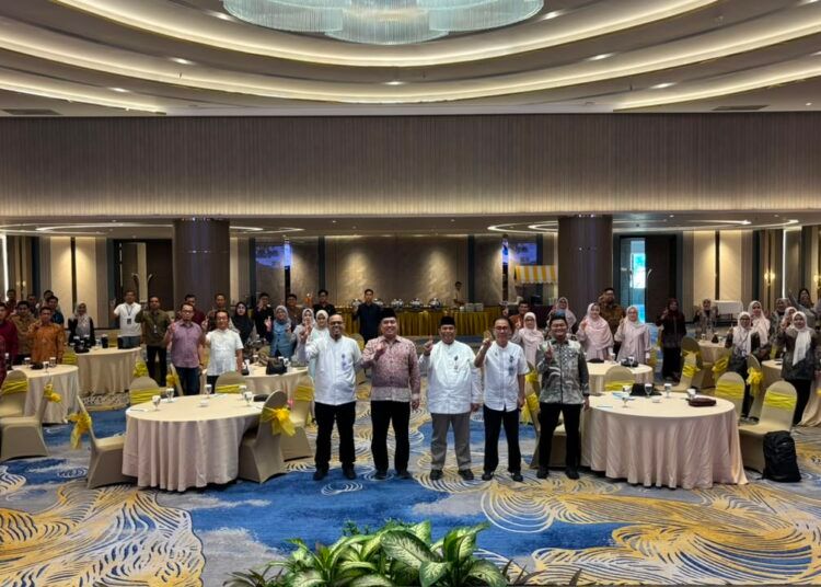 Ratusan calon jemaah haji mengikuti Safari Haji bertajuk “Tahari: Langkah Pasti Menuju Baitullah” yang digelar BPKH bersama Bank Nagari di Padang, Jumat (31/7/2026).