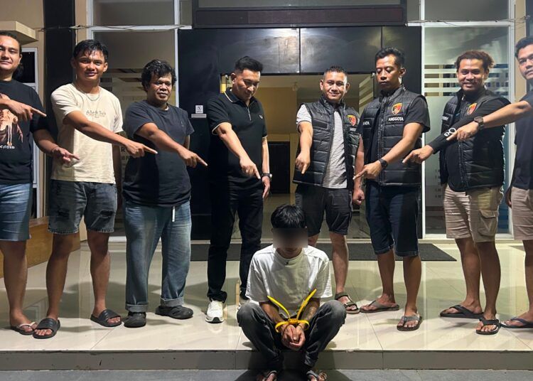 Polisi menangkap seorang pemuda di Jorong Pinang Makmur, Nagari Tabek, Kecamatan Timpeh, Dharmasraya, pada Jumat (31/7/2026) karena memperkosa pacarnya. Foto: Polres Dharmasraya