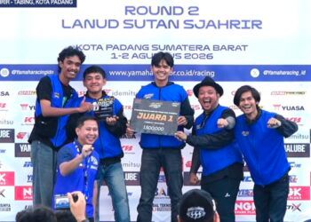 Jurnalis Sumbarkita Raih Dua Gelar Juara pada Yamaha Turbo Matic Drag Battle di Padang