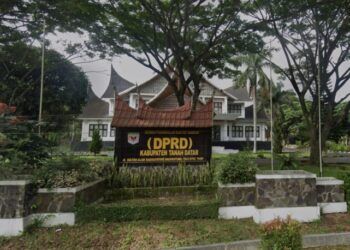 BPK Temukan Pembelian Kalender 2026 di DPRD Tanah Datar Lebih Mahal Hampir Rp41 Juta