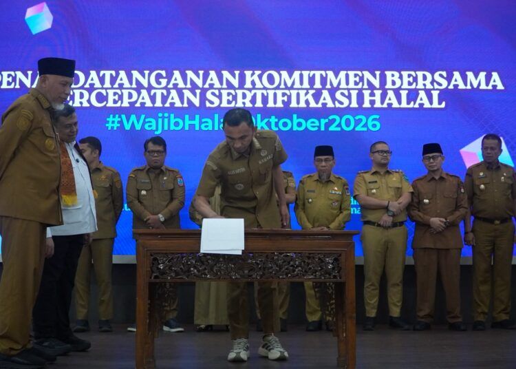 Wakil Wali Kota Padang Panjang, Allex Saputra, saat menghadiri Rapat Koordinasi Kepala Daerah se-Sumatera Barat di Auditorium Gubernuran Sumatera Barat, Selasa (4/8/2026).