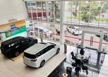 Wuling Maju Padang Ungkap Tren Minat Mobil Listrik di Tengah Harga BBM