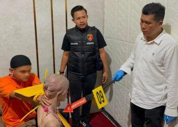 Setelah Tewaskan Pacarnya, Pembunuh di Dharmasraya Lihat Hukuman Pembunuhan di Ponsel
