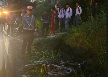 Dua Motor Tabrakan di Jalan Lintas Padang-Bukittinggi, Korban Dua Orang