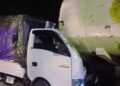 Pikap Tabrak Truk Berhenti di Dharmasraya, Kendaraan Ringsek Parah