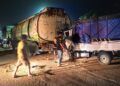 Pikap Tabrak Truk Mogok di Dharmasraya, Korban Satu Orang