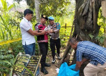 Warga Temukan Janin Lima Bulan Berlumuran Darah di Lima Puluh Kota