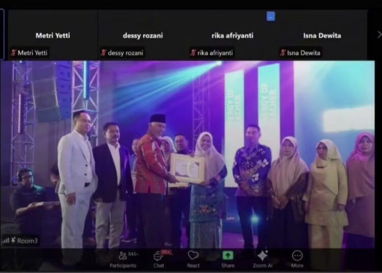 Pelaksanaan Sumbar Teacher Summit 2026 secara daring yang diikuti guru SMA dan SMK di Sumatera Barat, Kamis (13/8/2026).