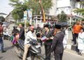 Sambut HUT RI ke-81, Pemko Payakumbuh Bagikan Ratusan Bendera Merah Putih kepada Warga