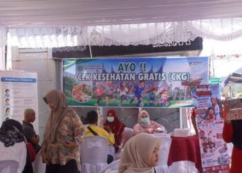 Meriahkan HUT RI ke-81, Pemko Padang Panjang Gelar Cek Kesehatan Gratis di Pasar Pusat