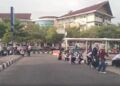 Mahasiswa Baru Jalan Jongkok Saat Masuk Kampus, UNP Sebut Bukan Perpeloncoan
