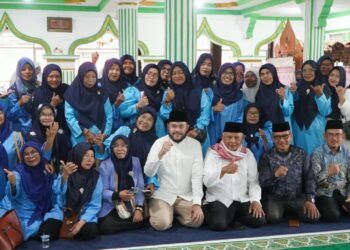 Hadiri Maulid Nabi di Teluk Bayur, Wali Kota Fadly Amran Ajak Jemaah Dukung Pembangunan Kota Padang