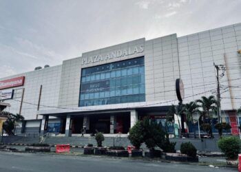 Ramayana Padang Tetap Eksis, Hadirkan Belanja Lengkap dan Beragam Promo