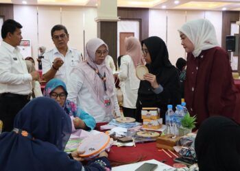 50 Perajin Payakumbuh Ikuti Program Ekraf Peduli, Produk Sulam dan Anyam Dibidik Pasar Global
