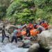 Mayat Laki-Laki Tanpa Identitas Ditemukan Membusuk di Sungai di Padang
