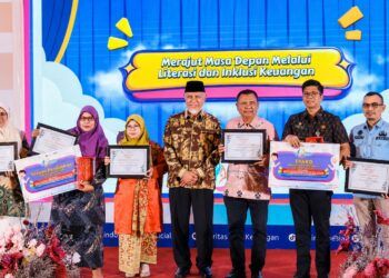 Pemkab Padang Pariaman Raih Tiga Penghargaan Hari Indonesia Menabung 2026