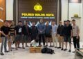 Bawa 10 Kg Ganja Dikejar Polisi, Kurir Narkoba Kecelakaan di Solok, Berakhir Ditangkap