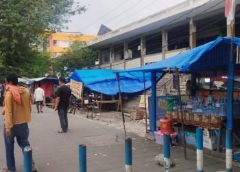 Keberatan Pindah ke Padang Teater, Pedagang Kuliner Sebut Sepi Pembeli