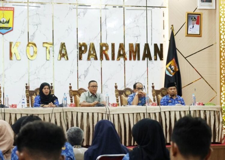 Wakil Wali Kota Pariaman Mulyadi memimpin rapat persiapan Lomba Hafidz MDTA dan Hafidz Cilik se-Kota Pariaman 2026 di Aula Balai Kota Pariaman, Kamis (17/9/2026).