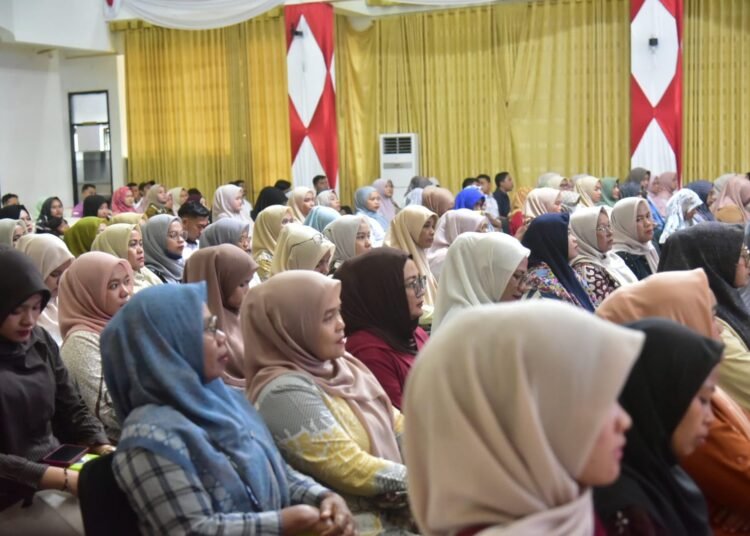 Bimbingan Teknis Penguatan Kapasitas Kaur dan Kader Pembangunan Manusia (KPM) dalam mendukung pelayanan masyarakat dan percepatan penurunan stunting di Hall IKK Kantor Bupati Padang Pariaman, Rabu (30/9/2026).