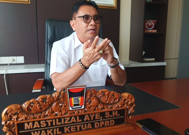 Wakil Ketua DPRD Kota Padang, Mastilizal Aye