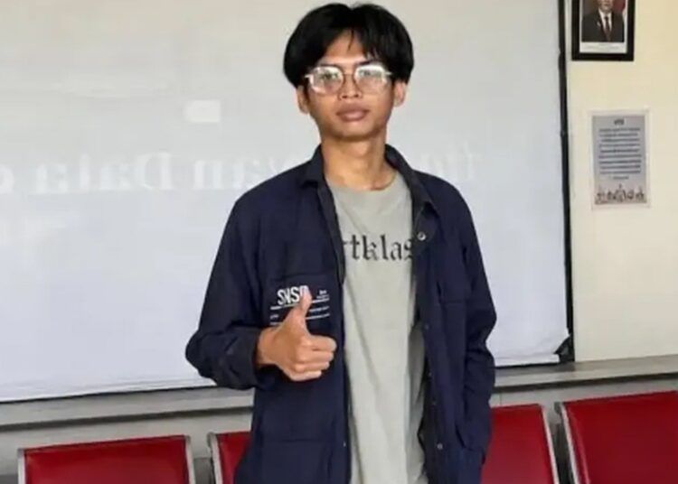 Mahasiswa Jurusan Matematika Universitas Negeri Padang, Fikri Fernando, yang dilaporkan hilang.