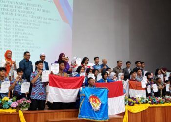 Enam Pelajar Asal Solok Raih Enam Medali di Ajang Olimpiade Internasional Malaysia