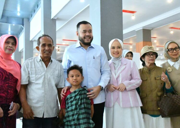 Wali Kota Fadly Amran membuka kegiatan sunatan massal gratis yang digelar Pemerintah Kota Padang bersama Indo Jalito Peduli (IJP) di Bagindo Aziz Chan Youth Center, Sabtu (12/9/2026).