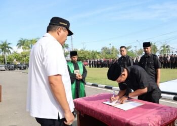 Wali Kota Pariaman Lantik 315 Anggota BPD, Tekankan Sinergi dengan Kepala Desa
