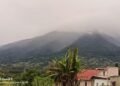 Erupsi Marapi Semburkan Abu hingga 2.500 Meter, Pengamat Ingatkan Ancaman Lahar