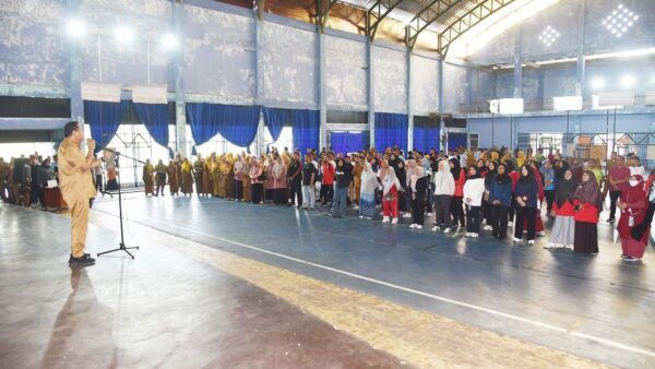 Ratusan aparatur sipil negara (ASN) di lingkungan Pemerintah Kota Pariaman mengikuti Perlombaan Olahraga Antarinstansi (OAI) se-Kota Pariaman di GOR Rajo Bujang, pada Senin-Kamis (10-13/8/2026).