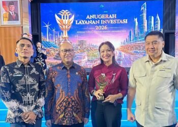 Dharmasraya Raih Terbaik I Anugerah Layanan Investasi 2026
