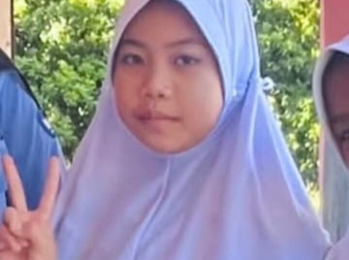  Seorang anak perempuan berusia 12 tahun bernama Luna Aprilia dilaporkan hilang setelah meninggalkan rumah neneknya di Nagari Simawang, Kecamatan Rambatan, Kabupaten Tanah Datar, Sumatera Barat, pada Minggu (11/10/2026)