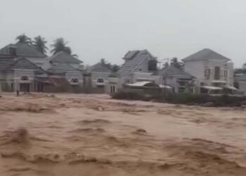 Perumahan Mewah di Padang Diterjang Banjir