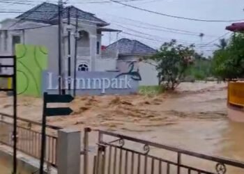 Cerita Fatra Berjuang Selamatkan Kakak yang Hamil dan Keponakan dari Kepungan Banjir di Padang