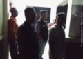 Kecewa Bantuan Banjir Tahap II Belum Cair, Warga Padang Segel Kantor Lurah