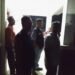 Kecewa Bantuan Banjir Tahap II Belum Cair, Warga Padang Segel Kantor Lurah