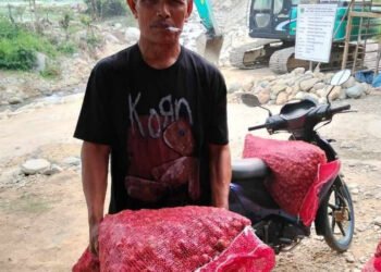 Kepala Jorong di Solok Klarifikasi Polemik Bantuan Bibit Bawang Merah bagi Petani Korban Galodo