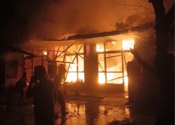 Tiga Rumah Terbakar di Lima Puluh Kota, Warga Dengar Suara Ledakan